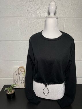 Rue21 Black Long‎ Sleeve Drawstring Hem Sweatshirt